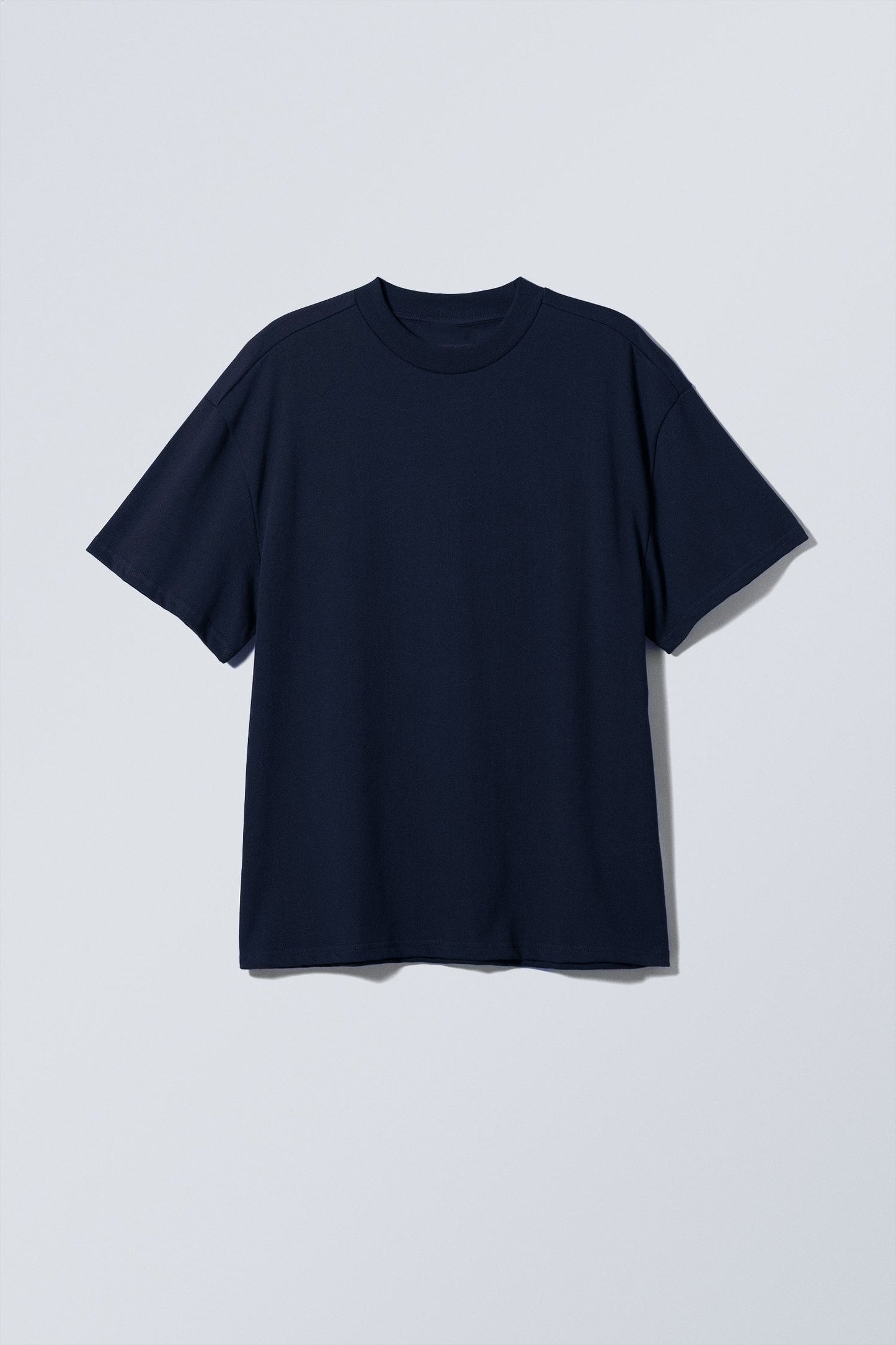 NAVY SWEATSHIRT HEAVYWEIGHT OVERSIZED T-SHIRT