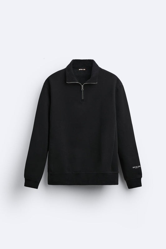 BLACK HALF ZIP SWEATSHIRT